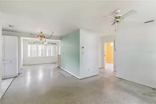 5013 Oxford Ave N, Saint Petersburg, FL 33710 - Photo 3
