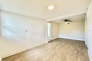 2928 W Elrod Ave, Tampa, FL 33611 - Photo 15