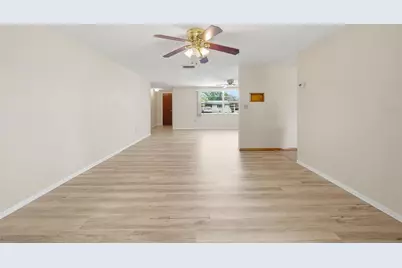 7825 Hawthorn Drive, Port Richey, FL 34668 - Photo 9