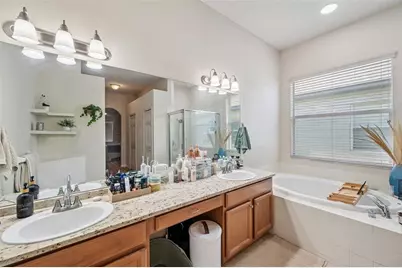 4641 Rolling Green Drive, Wesley Chapel, FL 33543 - Photo 25