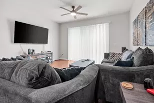9157 Hillcroft Dr, Riverview, FL 33578 - Photo 5