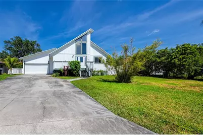 8759 Orient Way NE, Saint Petersburg, FL 33702 - Photo 43