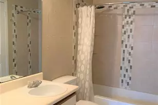 8603 Fancy Finch Dr, Tampa, FL 33614 - Photo 11