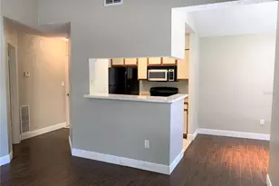 8603 Fancy Finch Dr, Tampa, FL 33614 - Photo 5