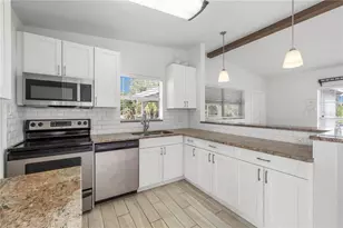 2125 W Hiawatha St, Tampa, FL 33604 - Photo 13