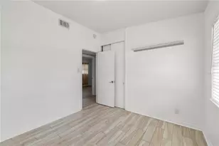 2125 W Hiawatha St, Tampa, FL 33604 - Photo 21