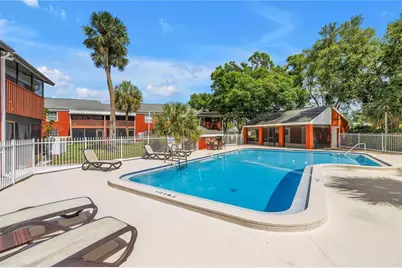 1310 83rd Avenue N #D, Saint Petersburg, FL 33702 - Photo 3