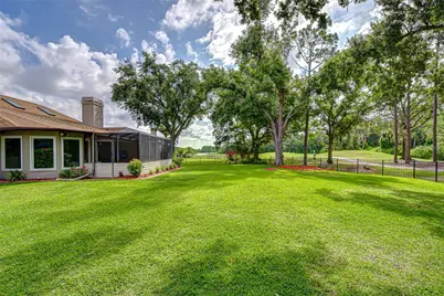 1015 Ventana Drive, Ruskin, FL 33573 - Photo 5
