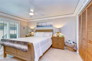 1015 Ventana Dr, Ruskin, FL 33573 - Photo 21