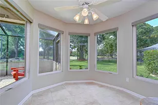 1015 Ventana Dr, Ruskin, FL 33573 - Photo 15