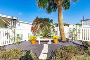 7203 El Meyers St, Zephyrhills, FL 33541 - Photo 47