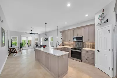 3003 W Leroy Street, Tampa, FL 33607 - Photo 13
