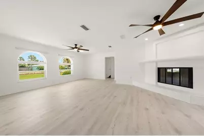 122 Palmetto Lane, Largo, FL 33770 - Photo 7