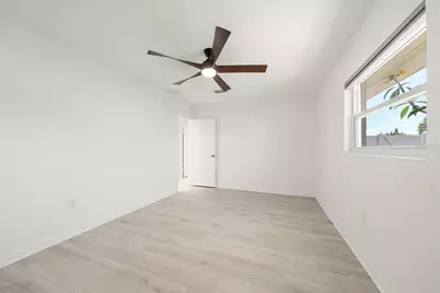 122 Palmetto Lane, Largo, FL 33770 - Photo 15