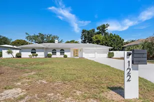 122 Palmetto Ln, Largo, FL 33770 - Photo 1