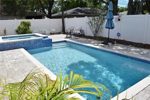 2690 64th Pl N, Saint Petersburg, FL 33702 - Photo 3