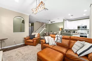 14072 Waterville Cir, Tampa, FL 33626 - Photo 5