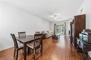 22128 Little Lagoon Ct, Lutz, FL 33549 - Photo 5