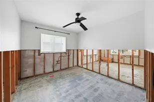 7412 S Sherrill St, Tampa, FL 33616 - Photo 9