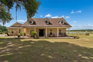 35400 Lake Ray Dr, Dade City, FL 33525 - Photo 1