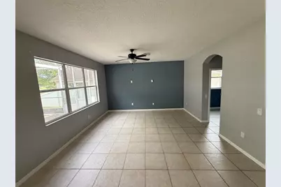 10427 Lucaya Drive, Tampa, FL 33647 - Photo 7