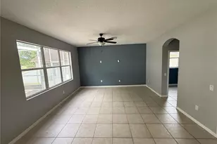 10427 Lucaya Dr, Tampa, FL 33647 - Photo 7