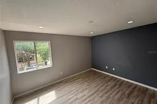 10427 Lucaya Dr, Tampa, FL 33647 - Photo 21