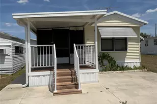 38130 McDonald St, Dade City, FL 33525 - Photo 1