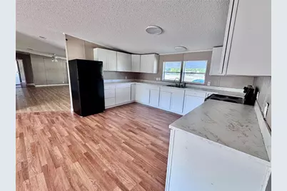 4300 Meadow Ridge Avenue, Mulberry, FL 33860 - Photo 7