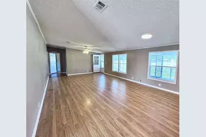 4300 Meadow Ridge Avenue, Mulberry, FL 33860 - Photo 9