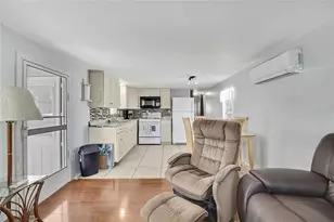 770 32nd Ave S, Saint Petersburg, FL 33705 - Photo 5
