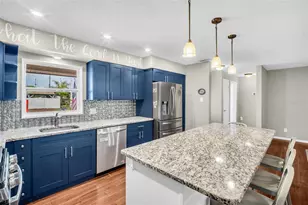 5676 Williams Blvd, Seminole, FL 33772 - Photo 15