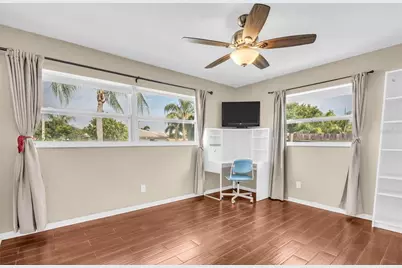 5676 Williams Boulevard, Seminole, FL 33772 - Photo 27