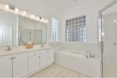 448 Noble Faire Drive, Sun City Center, FL 33573 - Photo 17