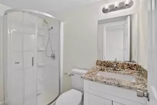 8738 N Tangerine Pl, Tampa, FL 33617 - Photo 25