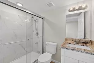 8738 N Tangerine Pl, Tampa, FL 33617 - Photo 39