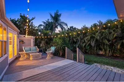 15656 1st Street E, Redington Beach, FL 33708 - Photo 25