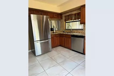 10617 Fairfield Village Drive, Tampa, FL 33624 - Photo 19