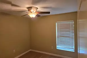 1424 Wylie Ct, Wesley Chapel, FL 33543 - Photo 41