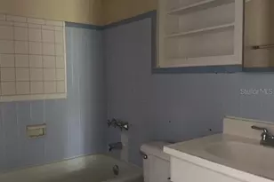 815 W Plymouth St, Tampa, FL 33603 - Photo 15