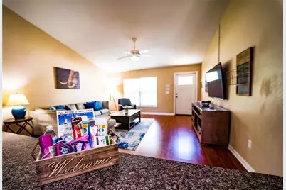 9621 N 46th Street, Tampa, FL 33617 - Photo 23