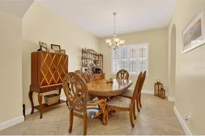 1525 Emerald Dunes Drive, Sun City Center, FL 33573 - Photo 9
