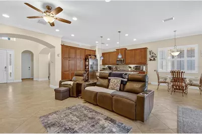 1525 Emerald Dunes Drive, Sun City Center, FL 33573 - Photo 13