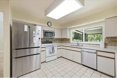 2804 Palamore Drive, Tampa, FL 33618 - Photo 11