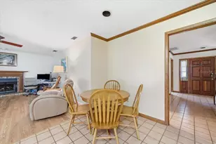 2804 Palamore Dr, Tampa, FL 33618 - Photo 23