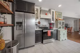 912 Cornelius Ave, Tampa, FL 33603 - Photo 21