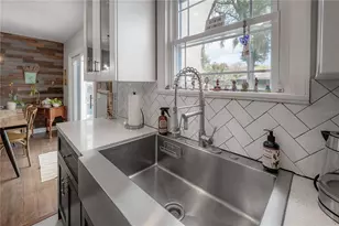 912 Cornelius Ave, Tampa, FL 33603 - Photo 19