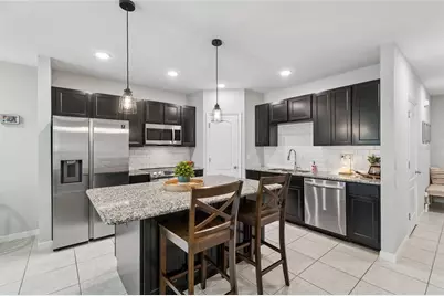 4733 Deer Track Street, Tampa, FL 33610 - Photo 5