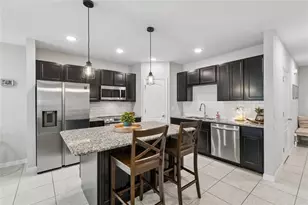 4733 Deer Track St, Tampa, FL 33610 - Photo 5