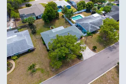 1935 Jeffords Street, Clearwater, FL 33764 - Photo 17